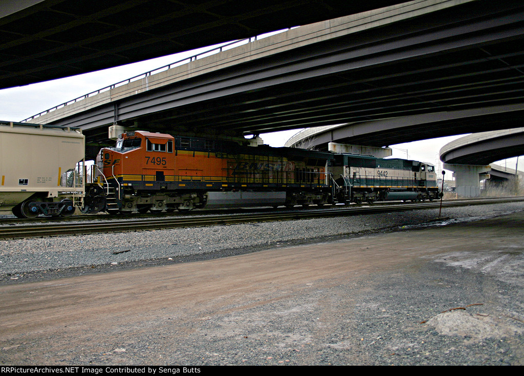 BNSF 7495 BNSF 9442